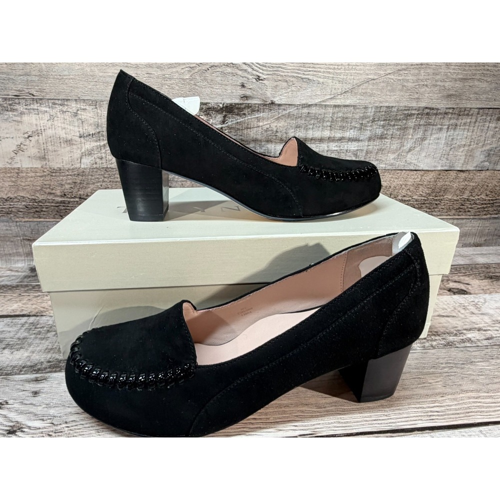 New in Box Taryn Rose Kid Suede Pump Heels Black Size 5M